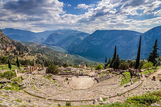 Delphi full day V.R audio guided tour with entry ticket - Free time in Delphi village for lunch and a slower pace