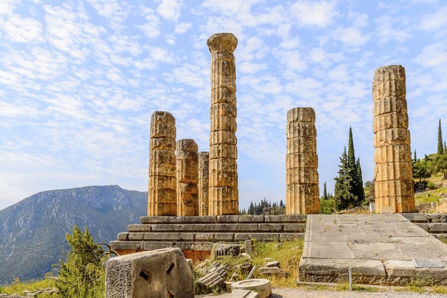 Delphi Guided Walking Tour and Admission Ticket - Ancient Stadium With Self-Paced Time: A Better Ending Than a Rush