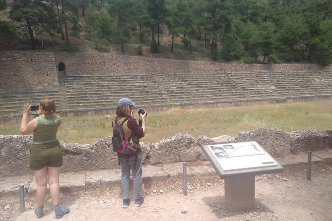 Delphi, Thermopylae, Corycian Cave 300 Spartans Tour - Thermopylae in 30 minutes: what to focus on at the monuments