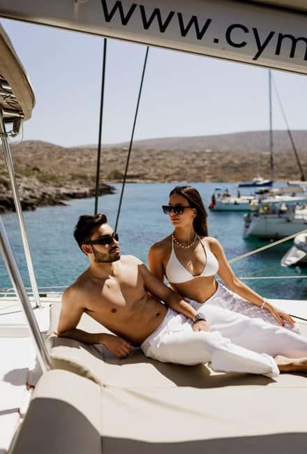 Dia: Day & Sunset Cruise with Menu by Greece's Top 100 Chef - Onboard comfort: WiFi, music, shade, and how the crew keeps it easy