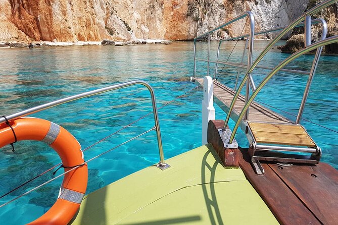 "Dreamy cruise"Daily Cruise from Argostoli harbour with a traditional Greek boat - White Rocks Beach: Swim Time With a Short Hop to Shore