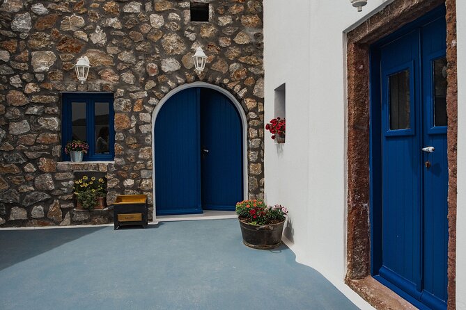 Exclusive Cooking Experience in our Cave Home by Petra Kouzina - Is This the Right Cooking Class for You?