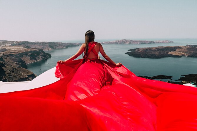 Exclusive Santorini Flying Dress Photoshoot with Pickup - Who this fits best, and who should rethink it