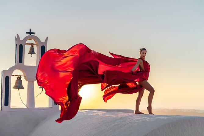 Flying Dress Photoshoot in Santorini by Flying Dress Photo © - How the One-Hour Shoot Is Actually Structured