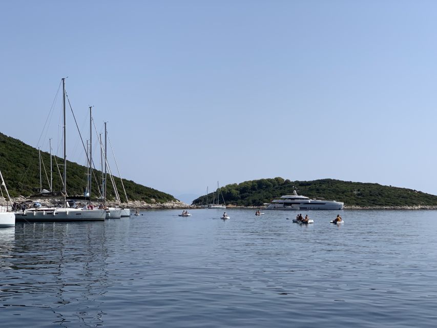 From Agia Efimia: Day Cruise to Ithaki Island with Lunch - Small group sailing with a friendly, attentive crew