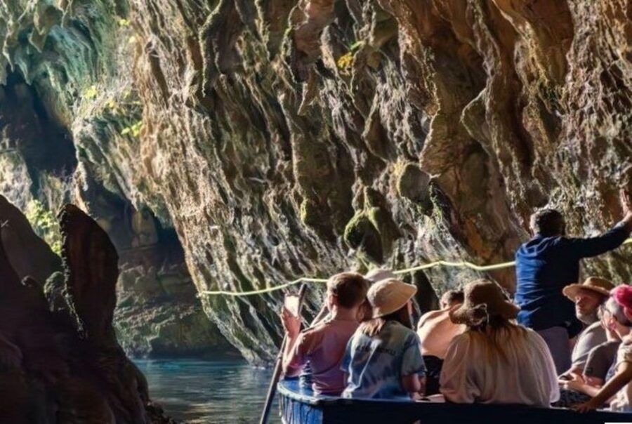 From Argostoli: Melissani Lake & Drogarati Caves Tour - Myrtos Beach photo stop: a quick pause that still hits hard