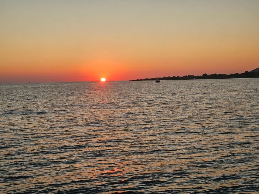 From Argostoli: Vardiani Island Sunset Cruise & Greek Meze - Meeting at Argostoli Harbor, then straight into the evening