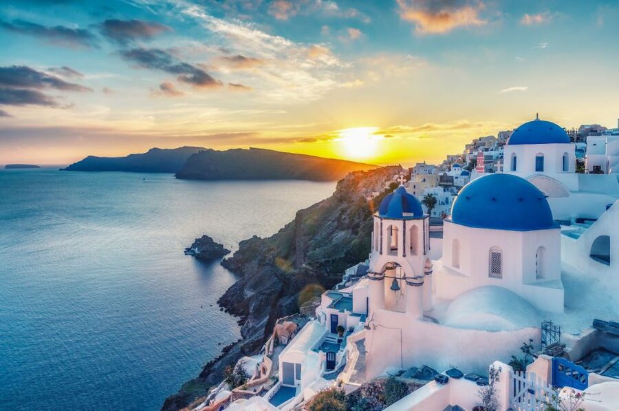 From Athens: 2-Day Santorini and Mykonos Trip - Santorini to Mykonos: The 2.5-Hour Hop That Changes the Mood