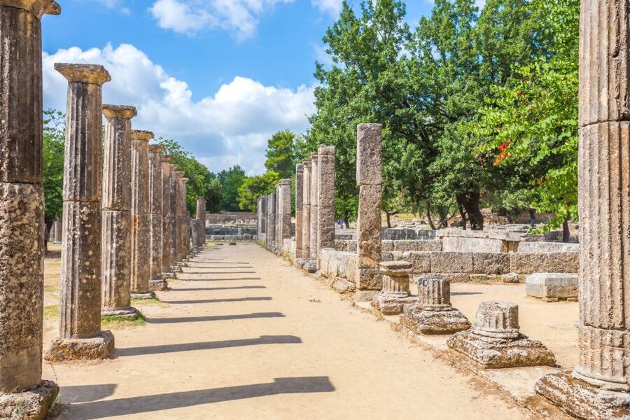 From Athens: Ancient Olympia Full-Day Private Tour - Temple of Zeus, Pelopion, and what to watch for