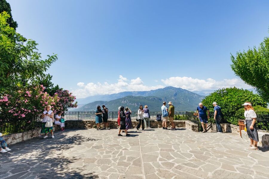 From Athens: Delphi and Meteora 2-Day Guided Tour - Food, hotel, and the real value of what is included