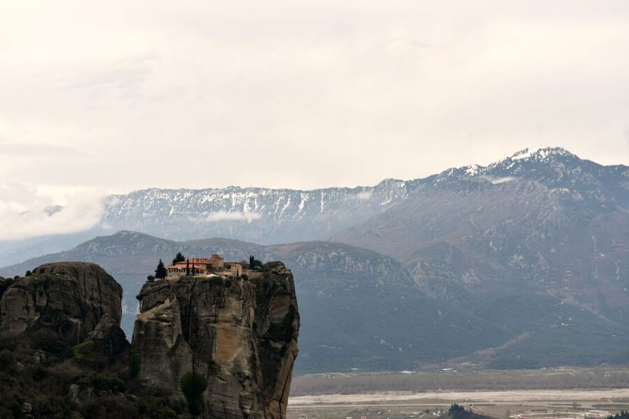 From Athens: Delphi and Meteora 2-Day Tour with Hotel - Practical tips so you don’t get stuck