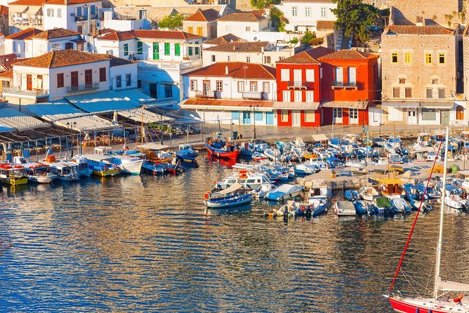 From Athens: Hydra, Poros, and Aegina Day Cruise with Lunch - Aegina later in the day: beaches, harbor life, and optional Temple of Aphaia