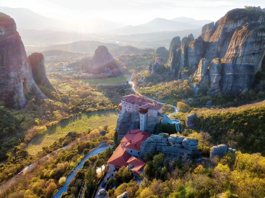 From Athens or Piraeus: Meteora Full-Day Private Trip - Price and value for a group of up to four