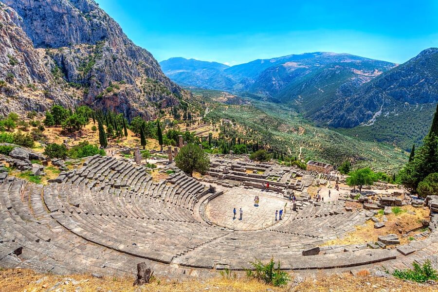 From Athens: Private Delphi and Thermopylae Guided Day Trip - Key things to know before you go