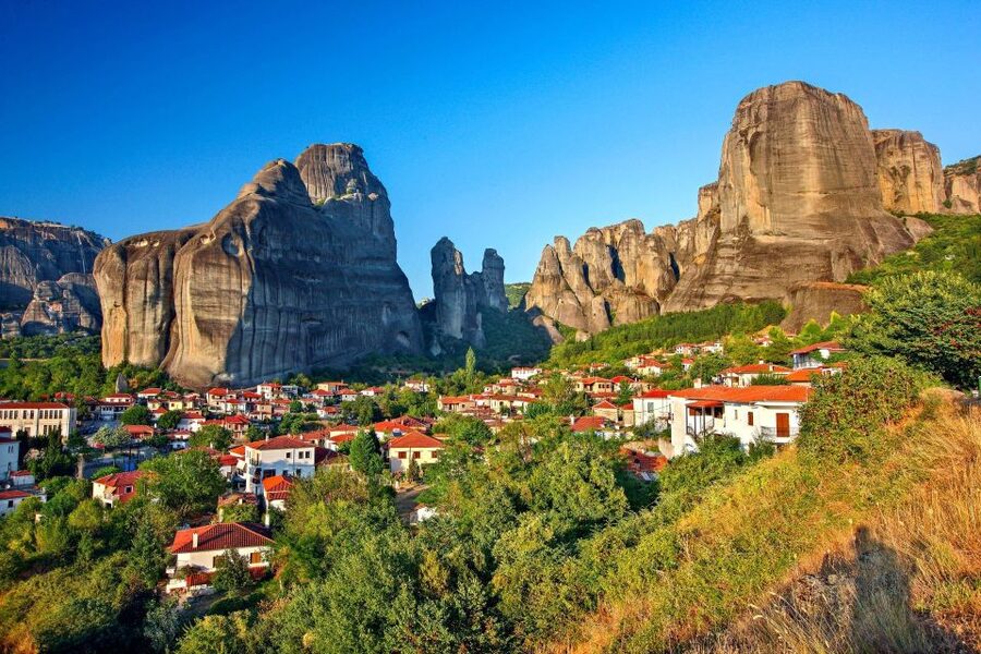 From Athens: Private Full-Day Meteora and Kastraki Tour - Key things to know before you go