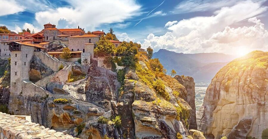 From Athens: Private Full-Day Meteora and Kastraki Tour - Meteora and Kastraki in one day, without the logistics headache
