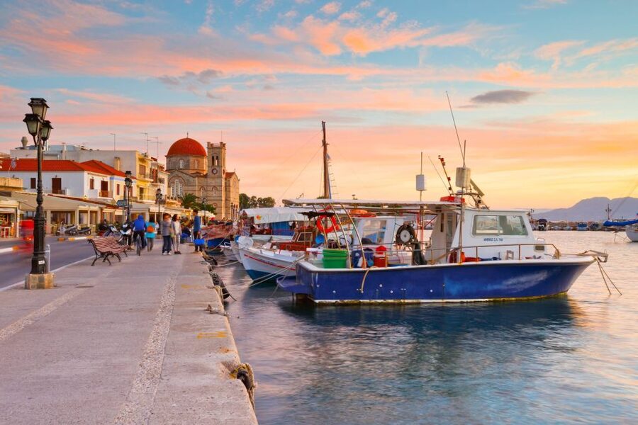 From Athens: Saronic Islands Full-Day Cruise with VIP Seats - Hydra First: Cobblestone Alleys, the Pirate-Era Amphitheater Shape