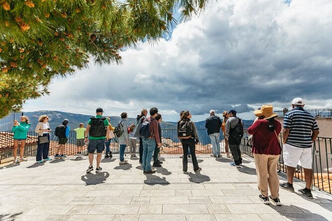 From Athens: Small-Group Delphi, Museum & Arachova Day Trip - Arachova: lunch hour, then a second chance to wander