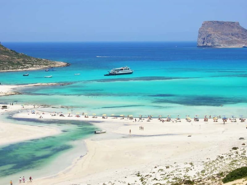 From Chania: Falassarna & Balos Cruise With Pickup - Kissamos port break: the short reset before the ferry