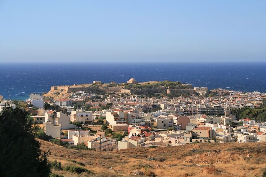 From Chania: Knossos Palace and Heraklion Full-Day Tour - Price and value: what you pay, what you should budget