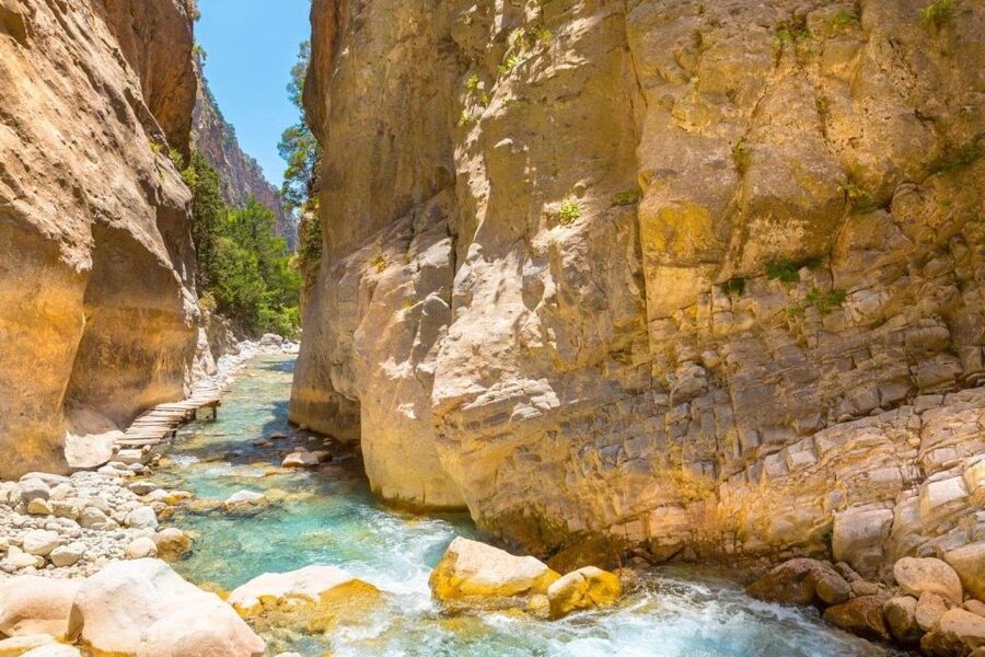 From Chania/Rethymno: Samariá Gorge Guided Hike with Pickup - Samariá Gorge and the Iron Gates: why this hike matters