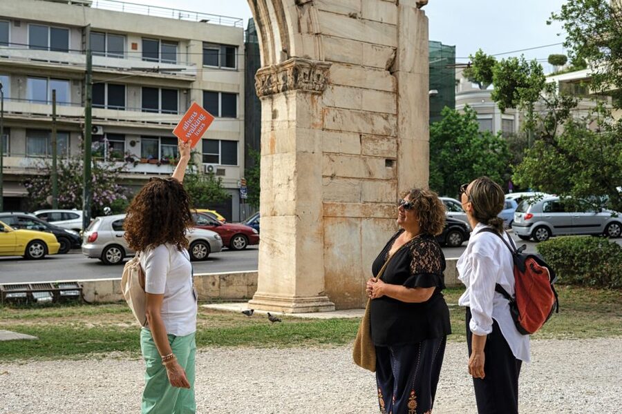 From Cruise Port: Athens City, Acropolis & Acropolis Museum - Constitution Square and the Guards, what to watch for