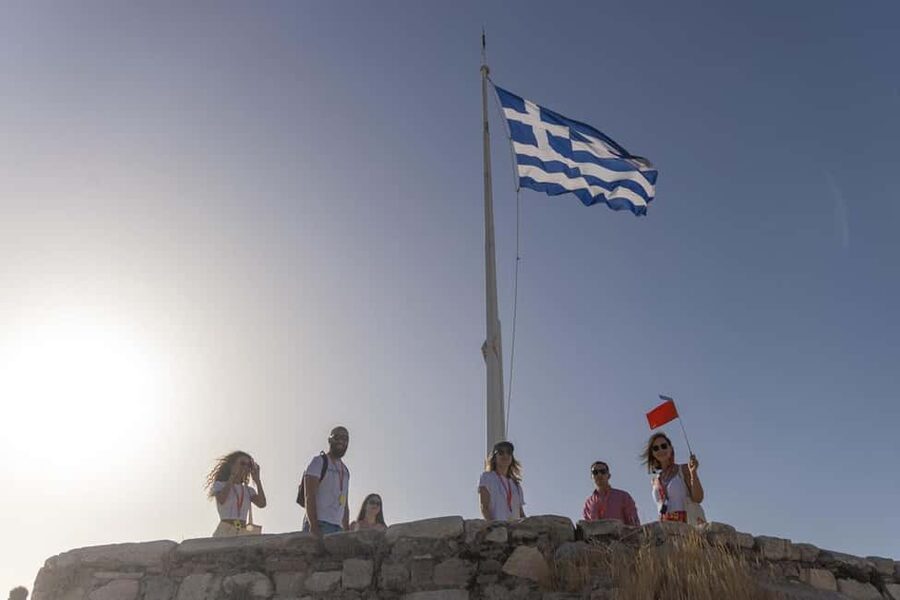 From Cruise Port: The Acropolis & Athens Highlights Tour - Quick hits before you go