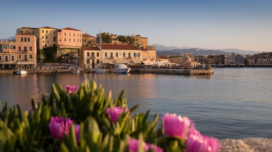 From Heraklion: Chania Town, Kournas Lake, and Rethymno Tour - Chania Town: Venetian Streets, Old Port, and the Best Wander Time