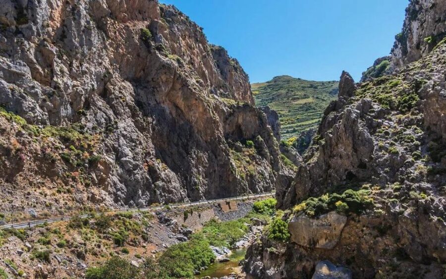 From Heraklion: Preveli Tropical Beach & Palm Forest Hike - The walk down to Preveli, steps, shoes, and timing