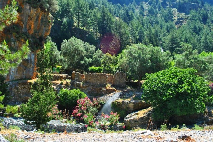 From Heraklion: Samaria Gorge & Agia Roumeli Hiking Day Trip - Omalos Plateau prep: supplies, rules, and the hike mindset
