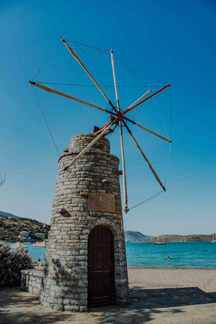 From Heraklion:Spinalonga ,Elounda & Ag. Nikolaos with Lunch - Elounda lunch, street-food style, and a chance to reset
