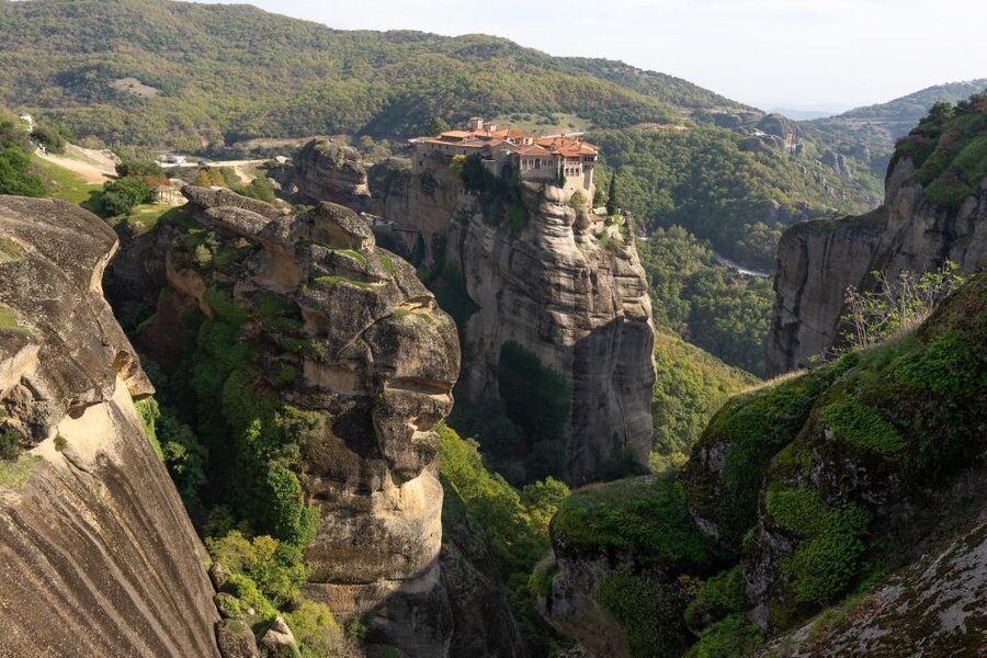 From Kalambaka or Kastraki: Midday Meteora Tour - Price and Value: Is $44 Worth It?