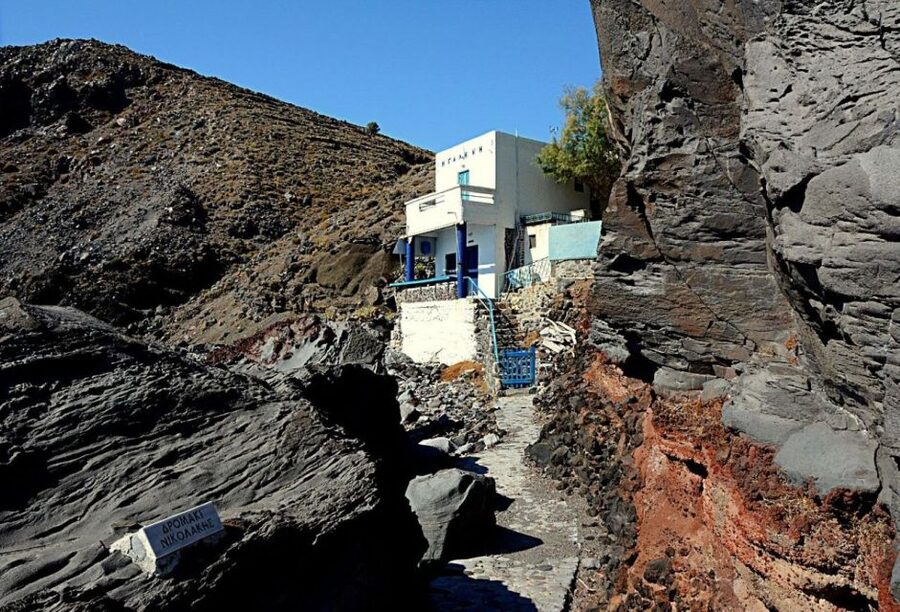 From Kos: Nissyros Volcano total package - Getting picked up smoothly: the Big Travel heads-up