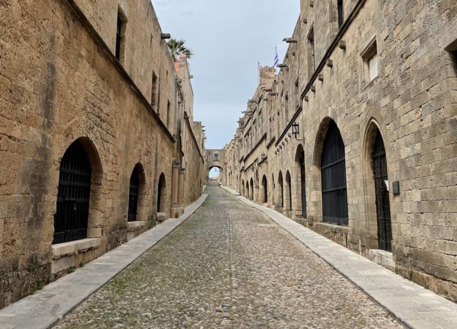 From Lindos: Rhodes Old Town and Speedboat Trip to Symi - Rhodes Old Town on your own: what to target in the first 2 to 3 hours