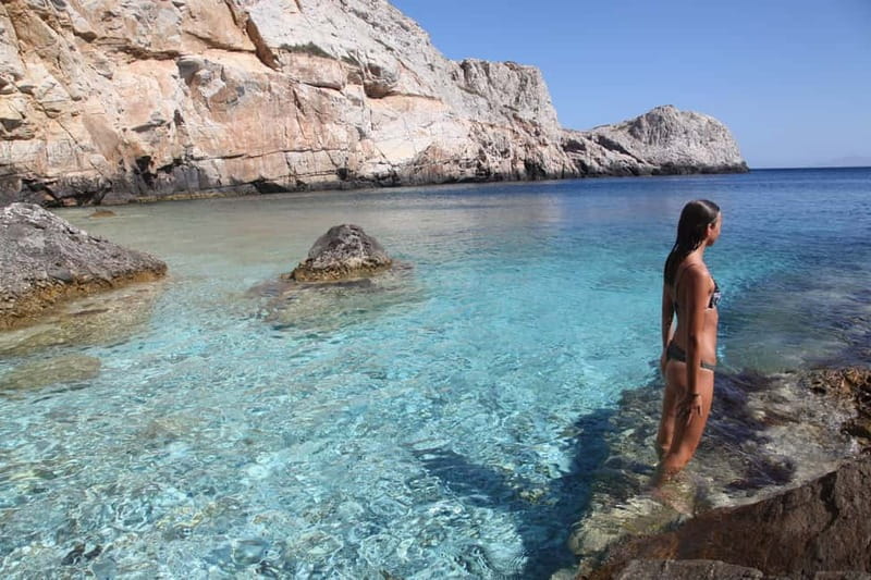 From Milopotas: Ios Island Scenic Snorkeling Cruise - Getting to Mylopotas and finding the right kiosk