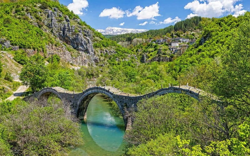 From Parga: Zagoria and Vikos Gorge Day Trip with Lunch - Getting from Parga to Zagoria, the easy way