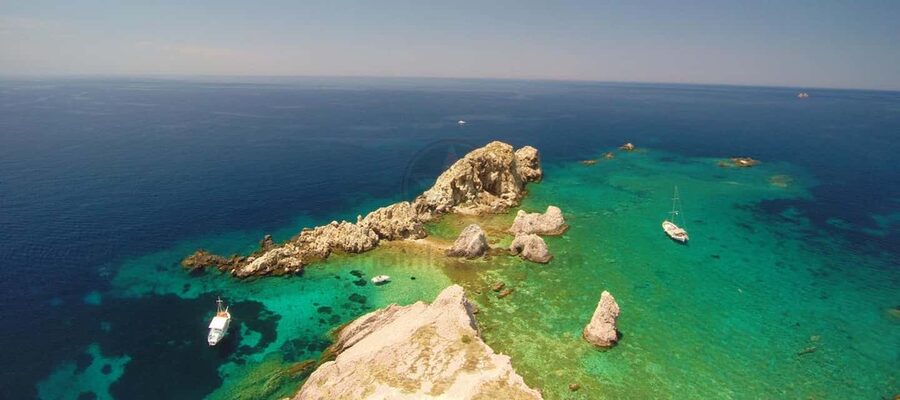 From Paros: Crab Island and Salt Lake Antiparos Boat Trip - Key points before you go