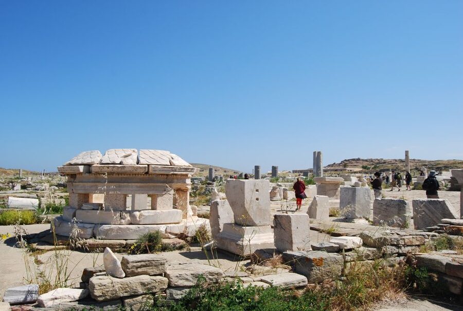 From Paros: Delos and Mykonos Full-Day Boat Trip - Why Delos and Mykonos is a smart one-day combo from Paros