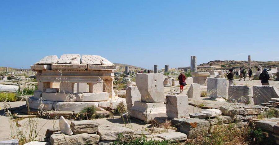 From Paros: Delos and Mykonos Full-Day Boat Trip - Boat rules and on-board comfort: small details that change the day