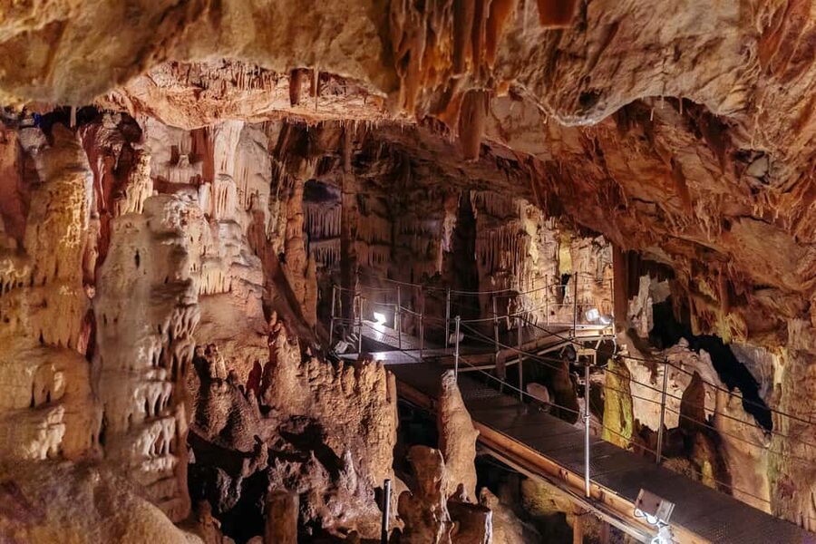 From Rethymno: Arkadi, Margarites, Sfendoni Cave & Axos Tour - Food and snacks: what’s included versus what you’ll pay for