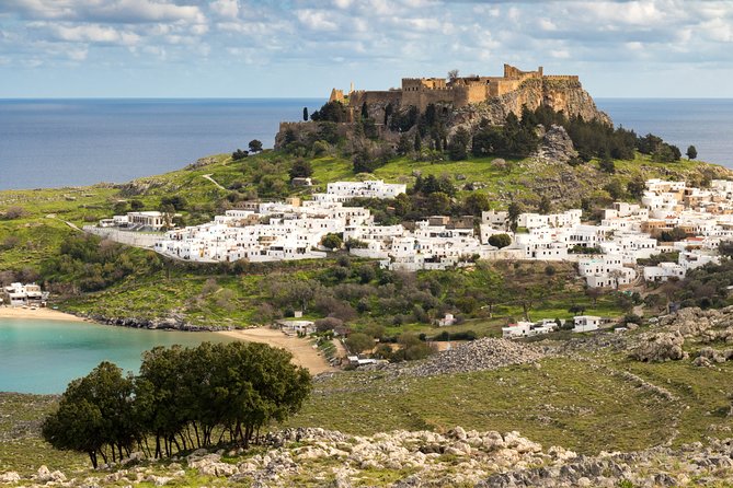 From Rhodes: Easy Morning Transfer to Lindos & 4 Hours Free Time - Scenic route stops: ports, Afandou valley, Tsambika, and Kalathos bays