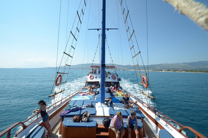 Full Day 3-Island Boat Cruise from Port of Kos - Plati and the Dolphin-Chasing Fish Farms