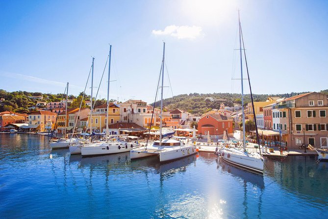 Full-Day Boat Tour of Paxos Antipaxos Blue Caves from Corfu - The Return Trip: DJ Fun Versus Quiet Time