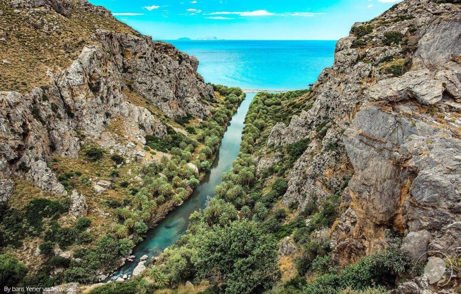 Georgioupolis: Preveli Palm Beach Day Trip by Bus and Boat - Preveli Palm Beach: The “How is this on Crete?” moment