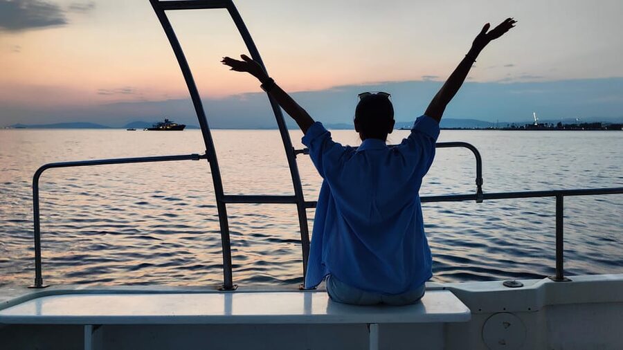 Glyfada Athens : Fishing and Swimming Tour with Lunch - Glyfada Starts the Day Fast, Without the Athens Traffic Headache