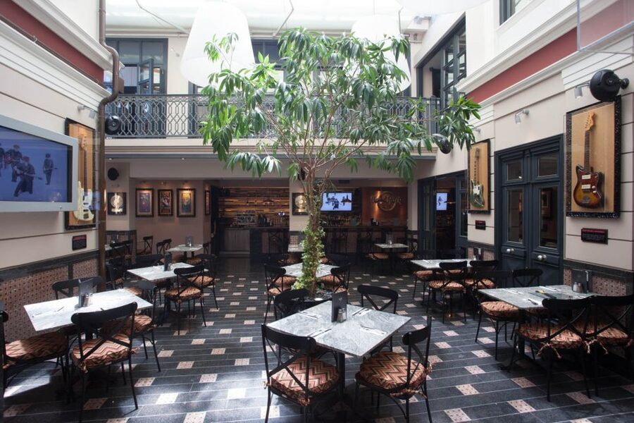 Hard Rock Cafe Athens with Set Menu for Lunch or Dinner - Price and value: what $30 buys you (and what it does not)
