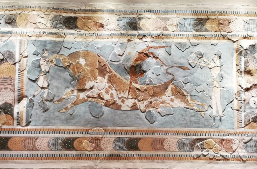 Heraklion Archaeological Museum Ticket & Audio Guide - Prebooked entry in Heraklion, with fewer moving parts