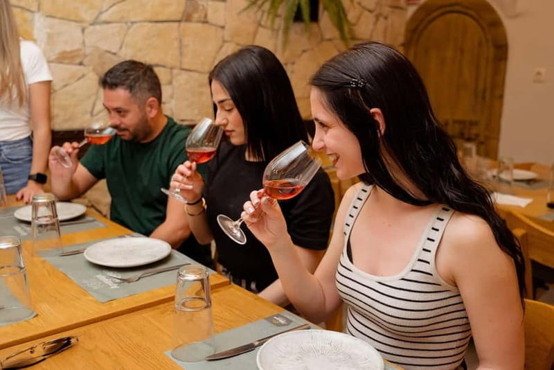 Heraklion: Cretan Wine Tasting Experience - Why Cretan wine feels different in Heraklion