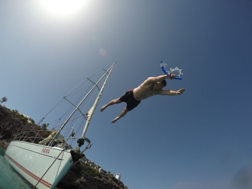 Heraklion: Dia Island Morning Sailing Trip with Snorkeling - On board perks that actually matter on a sea day