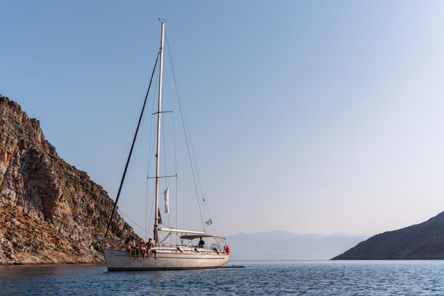 Heraklion: Dia Island Sailing Cruise with Snorkeling - Getting back: return timing and drop-offs around northern Crete